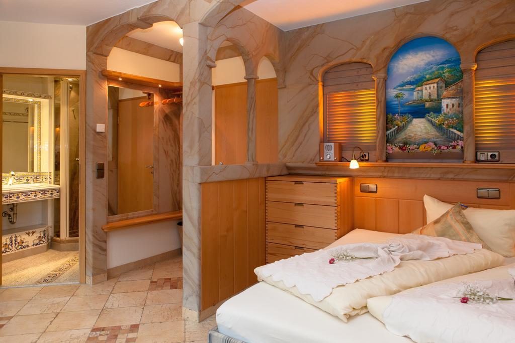 Hotel Blumenbach ベルリン エクステリア 写真