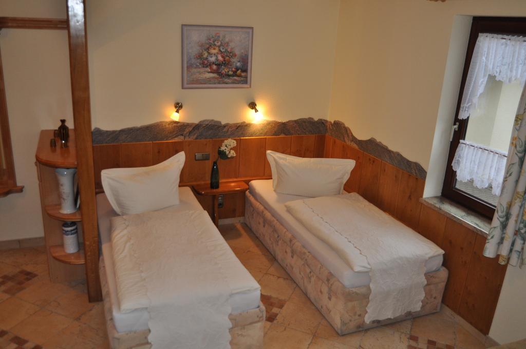Hotel Blumenbach ベルリン エクステリア 写真
