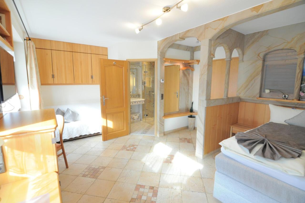 Hotel Blumenbach ベルリン エクステリア 写真