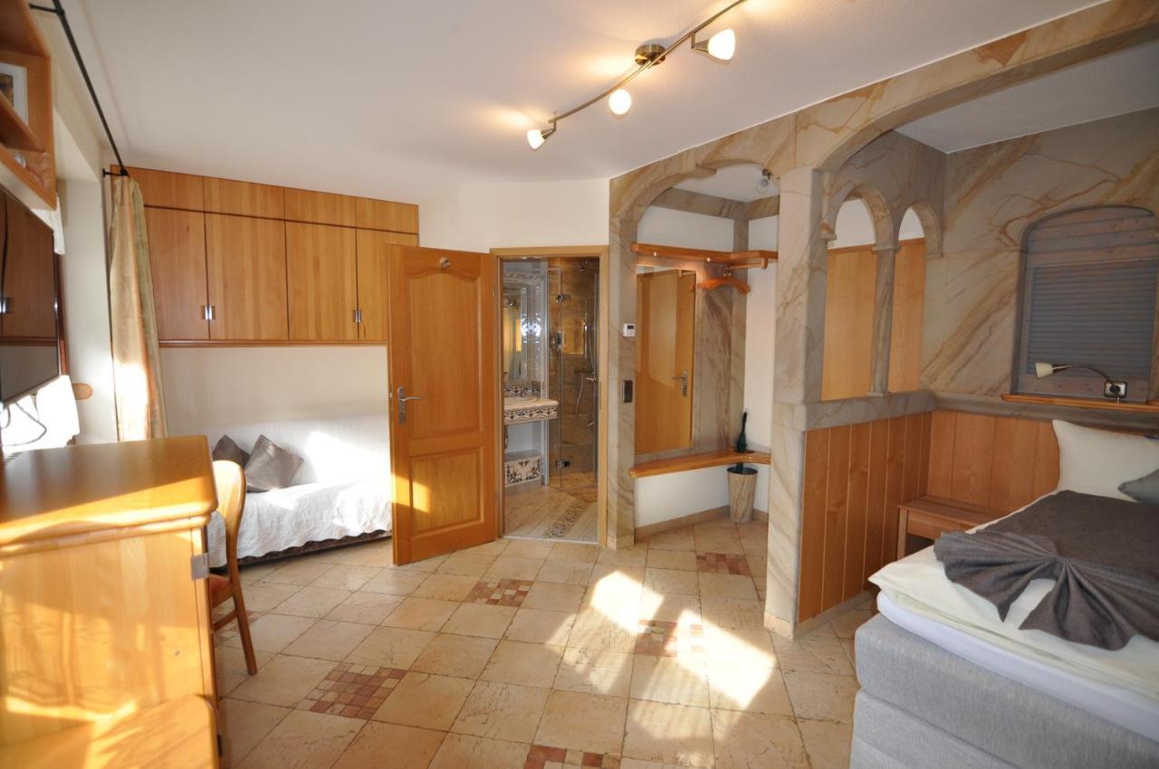 Hotel Blumenbach ベルリン エクステリア 写真